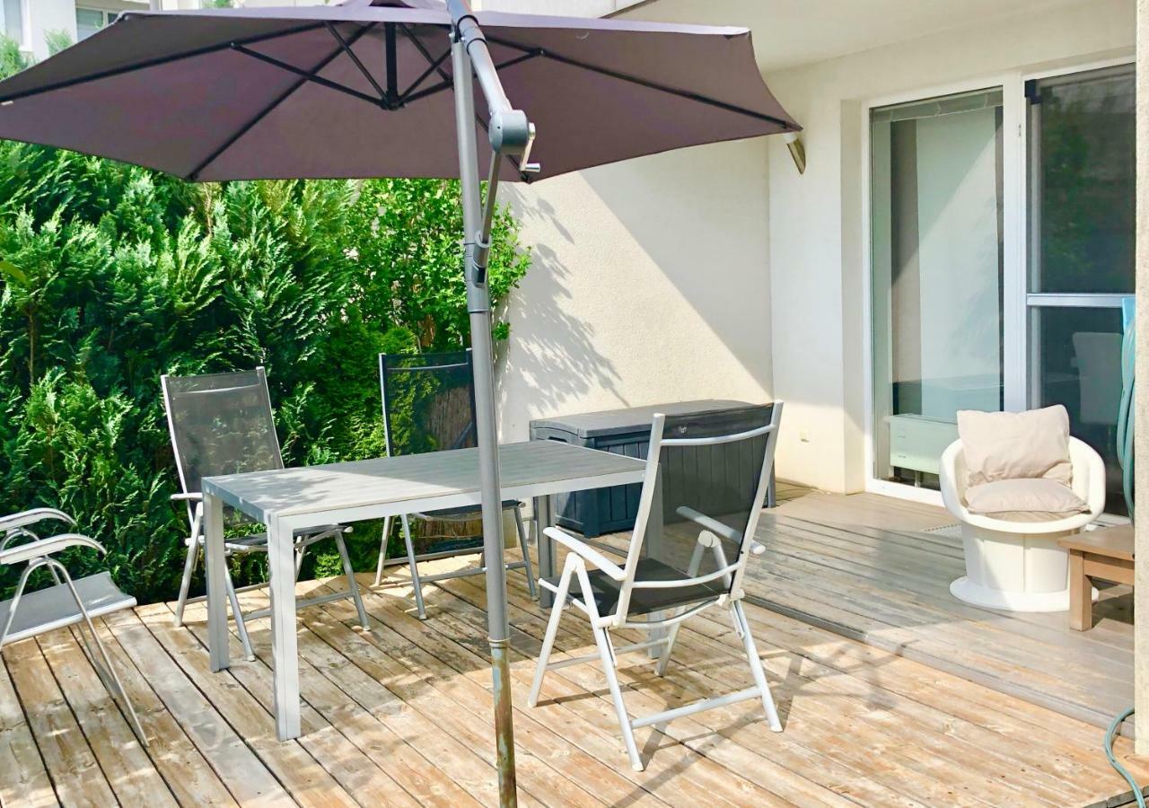 25h Garden Private Apartment